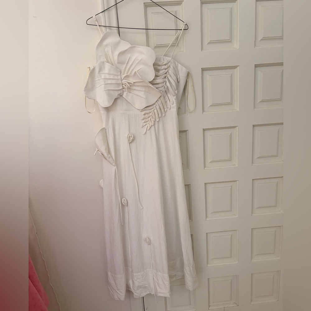 Farm Rio Women's 3D Floral Midi Dress, Off-White , Medium - Picture 4 of 5